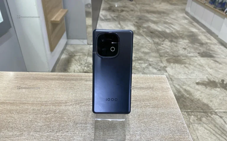 Vivo iQOO Z10 Turbo 12/256 ГБ