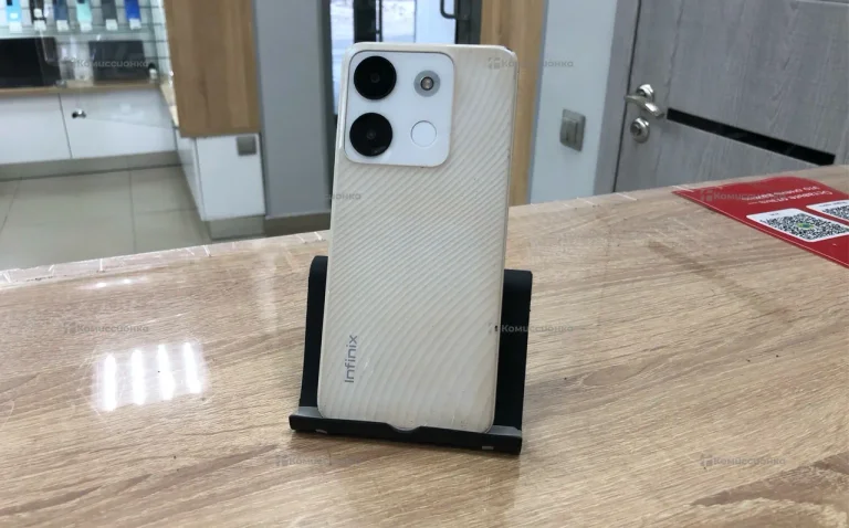 Infinix Smart 7 3/64 ГБ