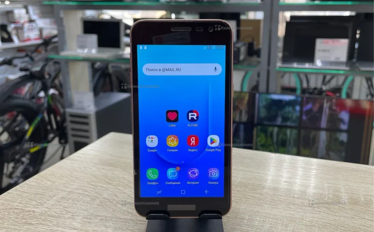 Samsung Galaxy J1 Mini SM-J105H 1/8 ГБ