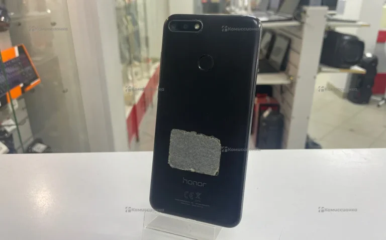 Honor 7C 3/32 ГБ