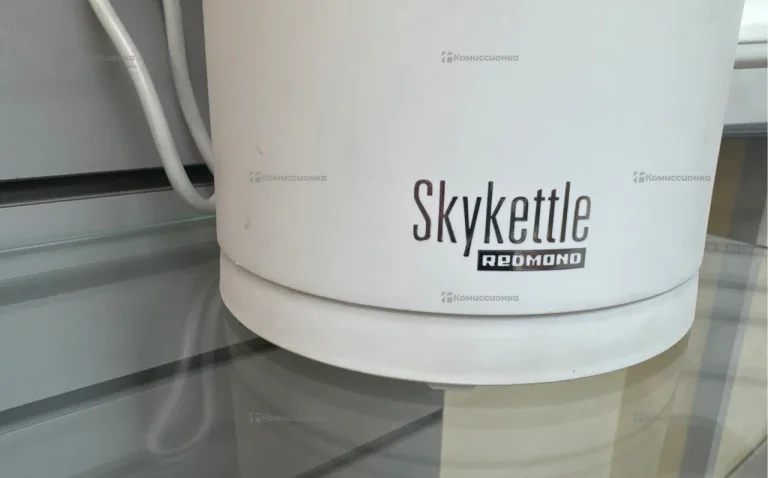 Чайник Redmond rkm216s