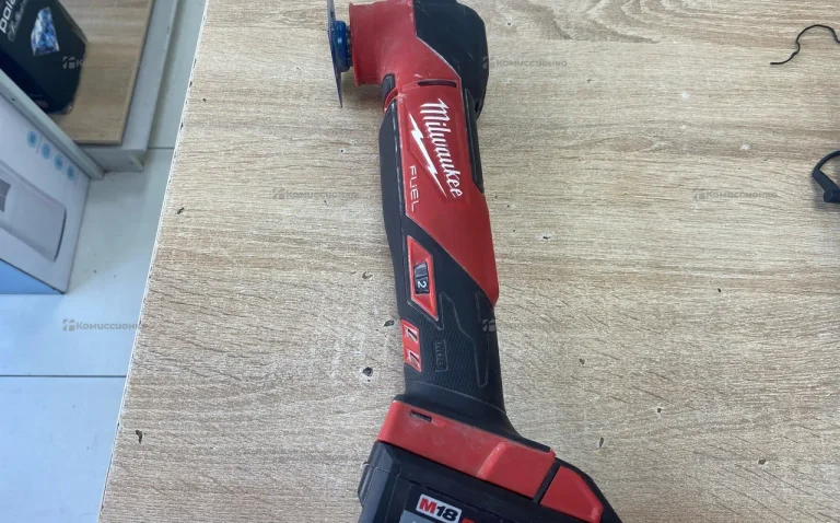 Мультитул Milwaukee 2836-20 m18