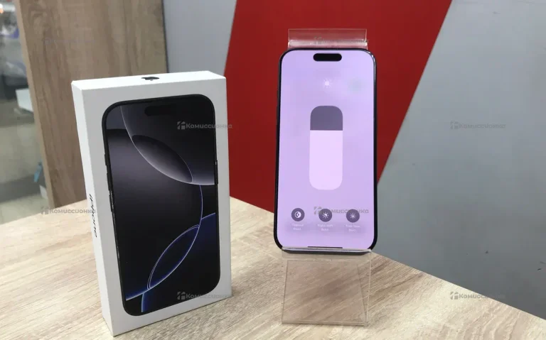 Apple iPhone 16 Pro 8/256 ГБ