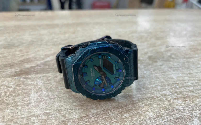 Часы Casio G-Shock GM-2140GEM