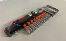 Купить Ключ-трещетка 11 предметов. б/у , в Нижнекамск Цена:390рублей