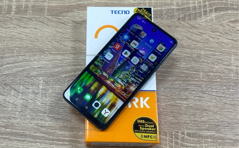 Tecno Spark 20 8/256Gb
