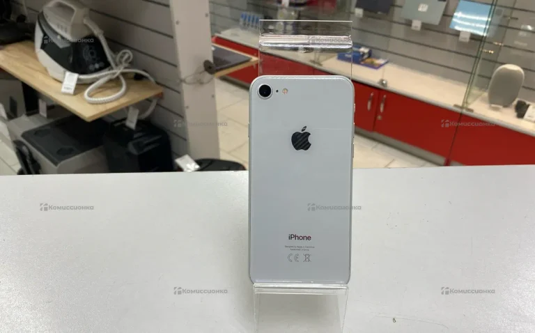 Apple iPhone 8 64 Гб