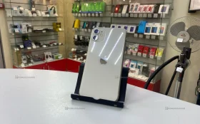 Apple iPhone 11 4/128 ГБ