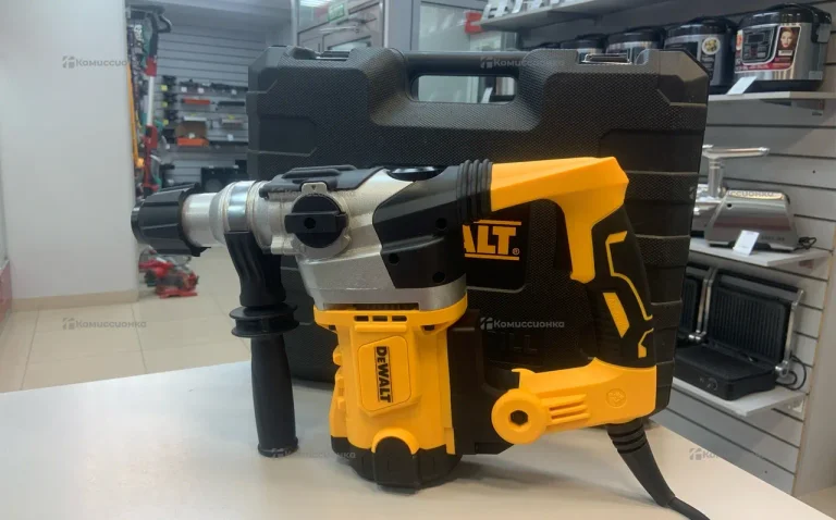 перфоратор Dewalt DW3017