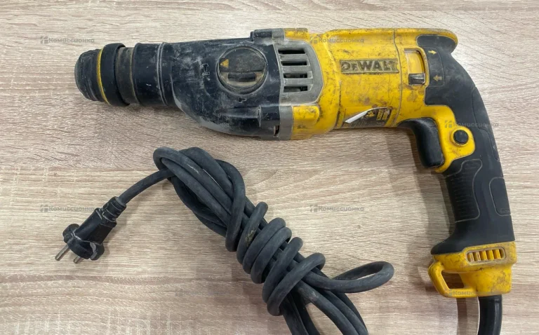 Перфоратор dewalt D25143K