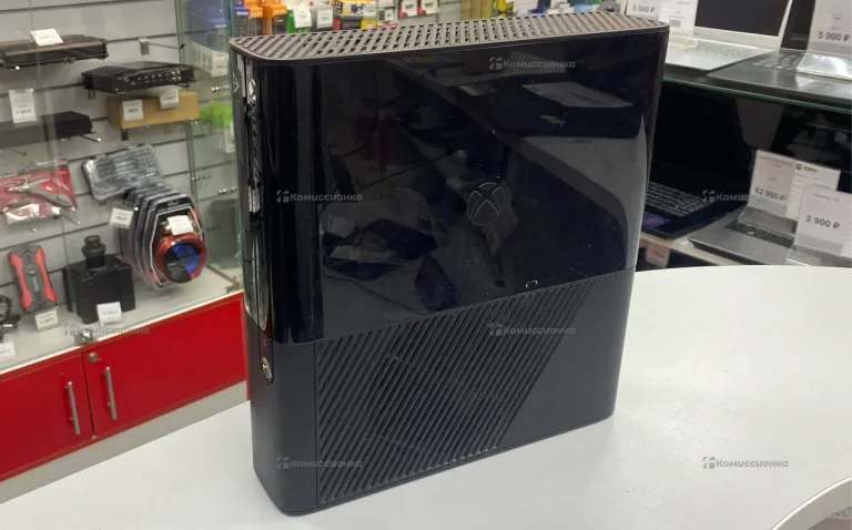 Приставка Xbox 360