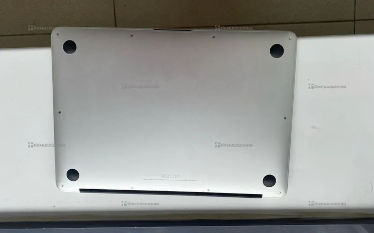 MacBook Air 13 2017 8/128GB