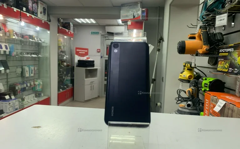 Honor 8S 2/32 ГБ