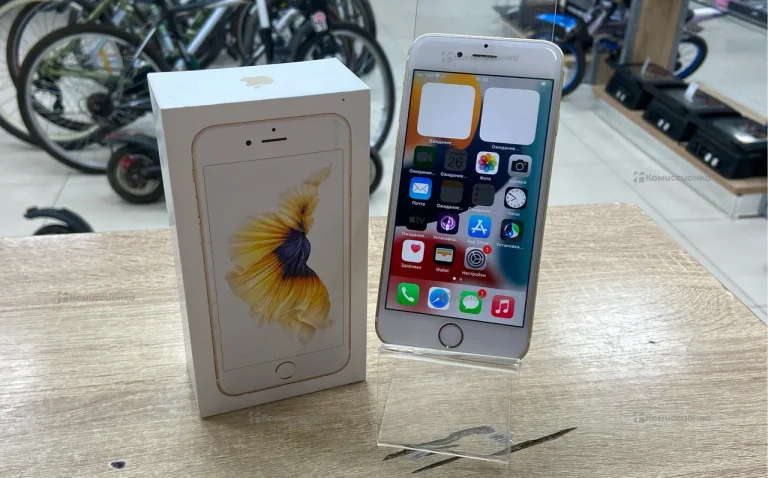 Apple iPhone 6s 2/32 ГБ