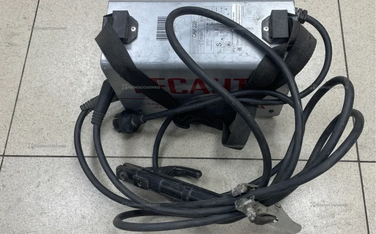 Сварочный аппарат Ресанта САИ 220А