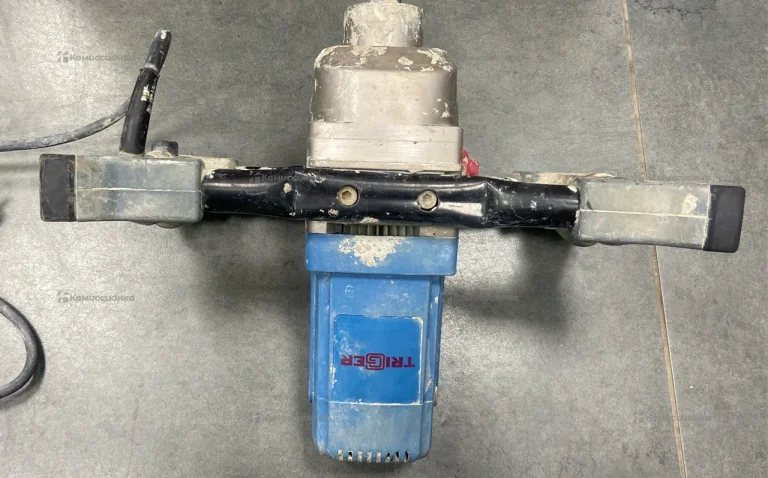 Миксер строительный 20052