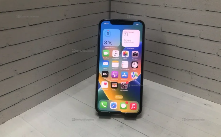 Apple iPhone X 3/64 ГБ