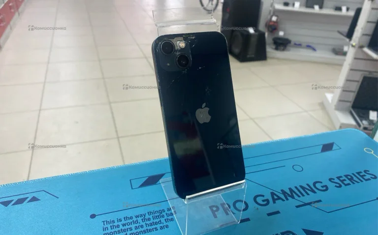 Apple iPhone 13 4/128 ГБ