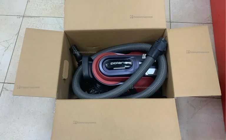 Пылесос  polaris pvc2004ri