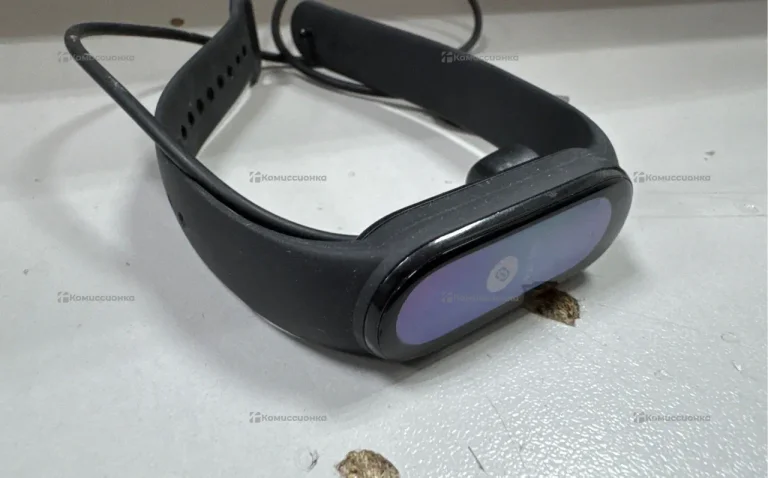 Часы Xiaomi mi band 6