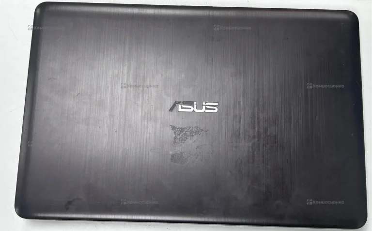 Ноутбук Asus R540Y