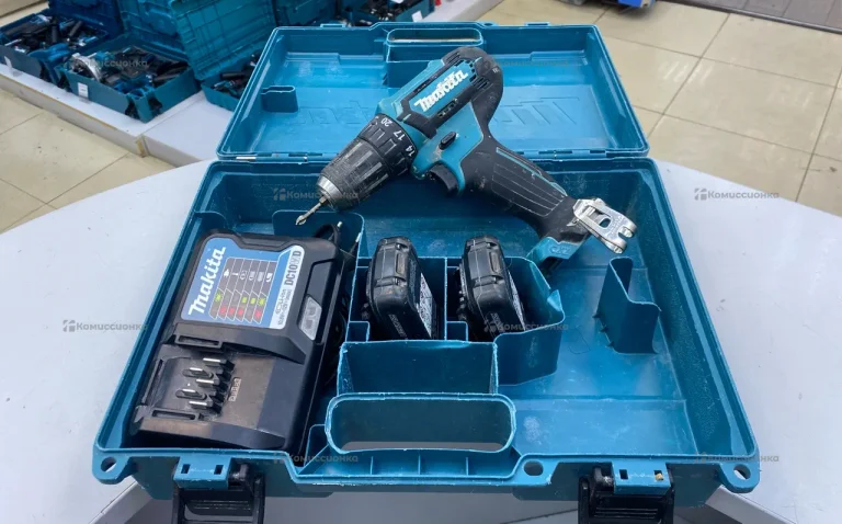 Шуруповерт Makita DDF333(2акб+зу)