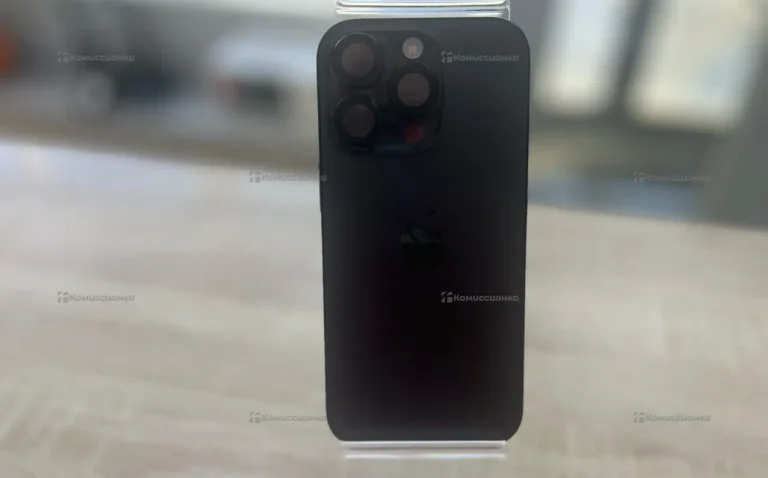 Apple iPhone 16 Pro 8/256 ГБ