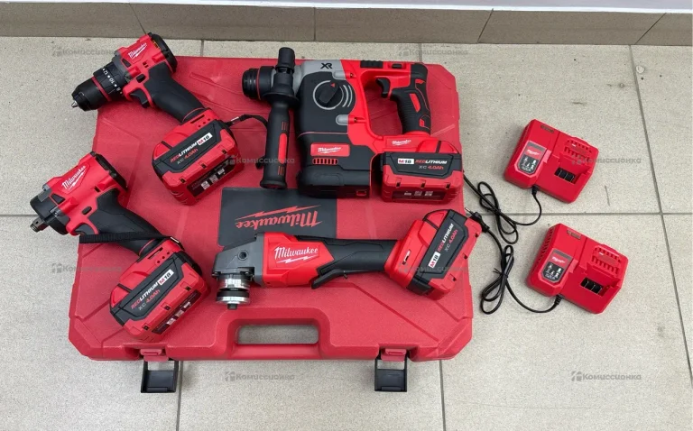 Набор инструментов Milwaukee 4В1