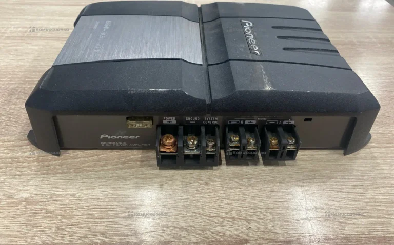 Усилитель  pioneer gm-3300t