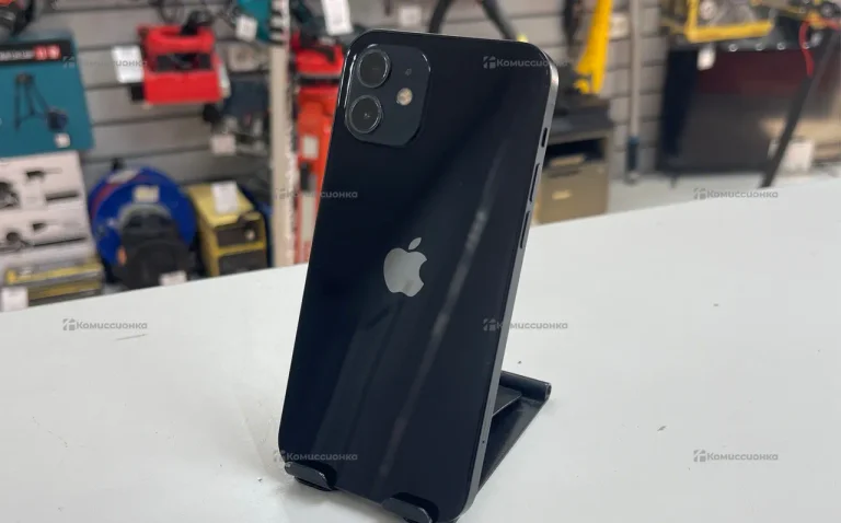 Apple iPhone 12 4/64 ГБ