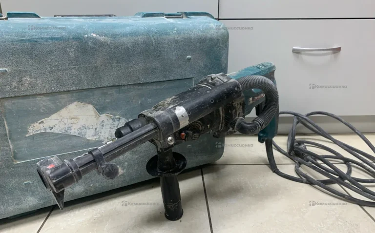 Перфоратор makita HR2432