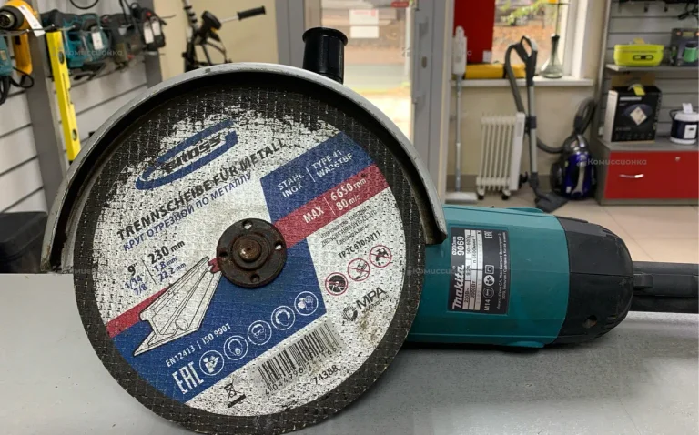 УШМ Makita 9069