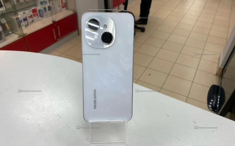 Tecno Spark Go 1 3/64 ГБ
