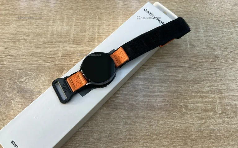 Часы  Samsung Galaxy Watch 6 44mm