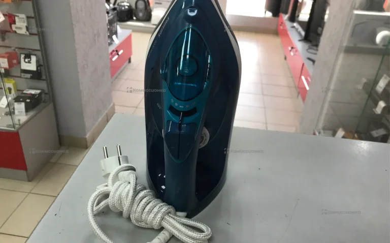 Утюг Philips 3000