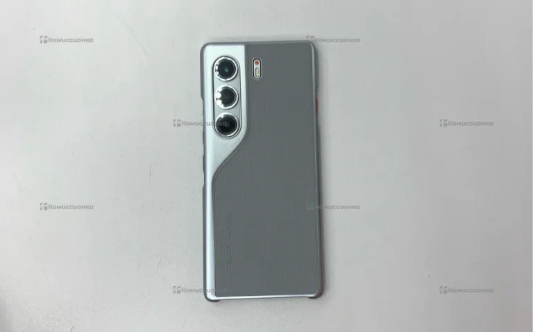 Tecno Camon 40 Pro 8/256 ГБ