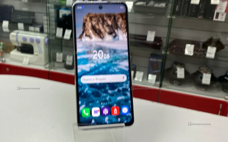 Tecno Spark 30 8/128 ГБ