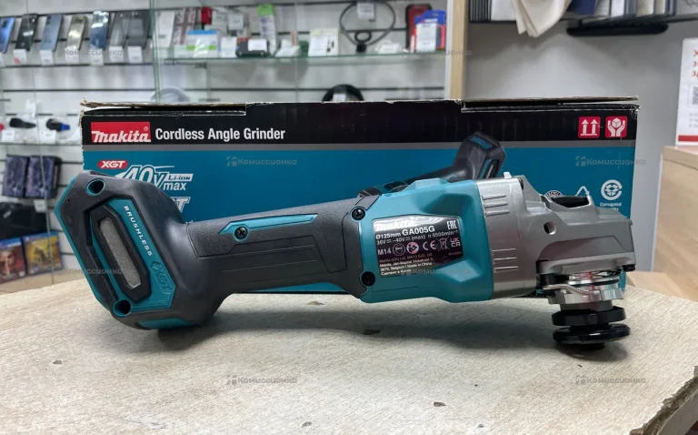 Аккумуляторная УШМ Makita GA005G