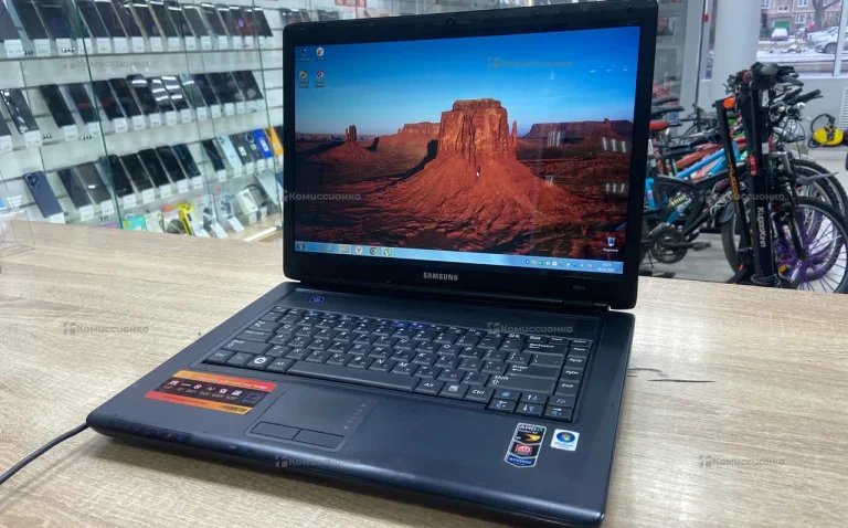 Ноутбук Samsung R505