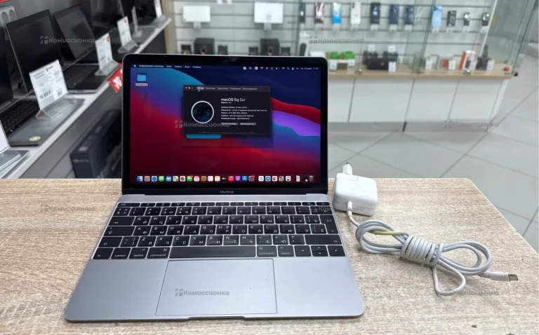 Ноутбук MacBook 12 2017