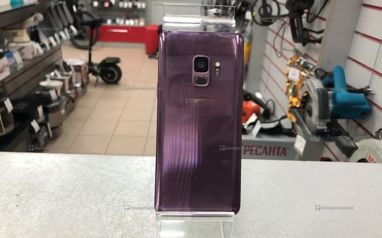 Samsung Galaxy S9 4/64 ГБ