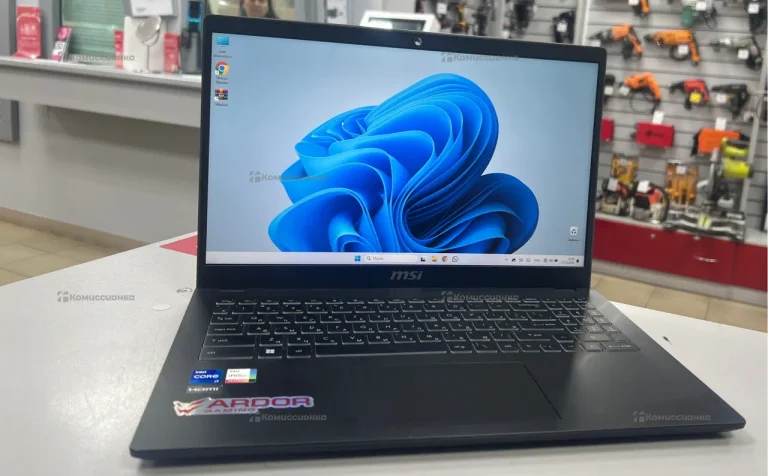 Ноутбук  MSI 15B12M