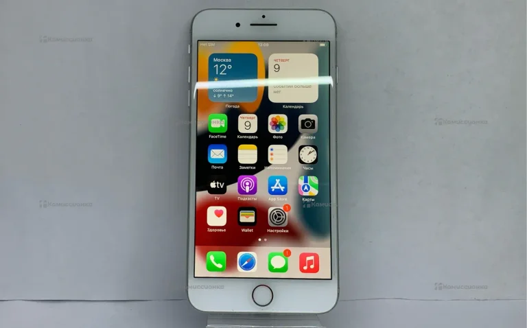 Apple iPhone 7 Plus 3/128 ГБ