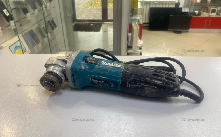 УШМ Makita GA5030 (реплика)