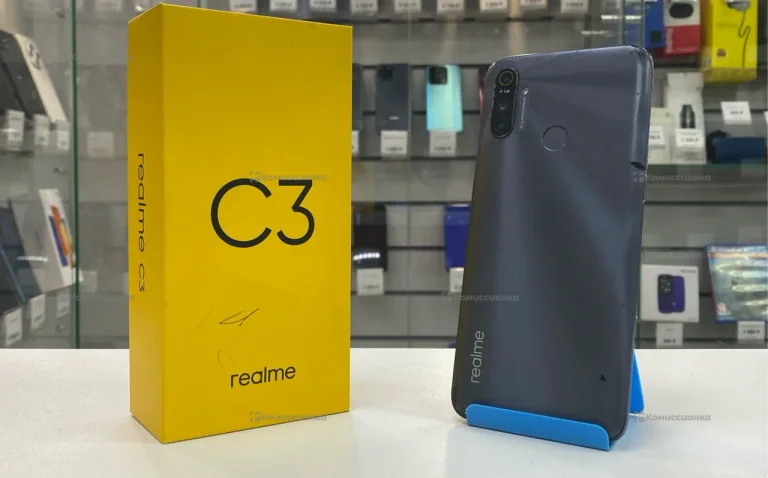 Realme C3 3/64 ГБ