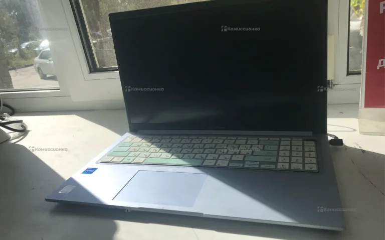 Ноутбук ASU’s Vivobook