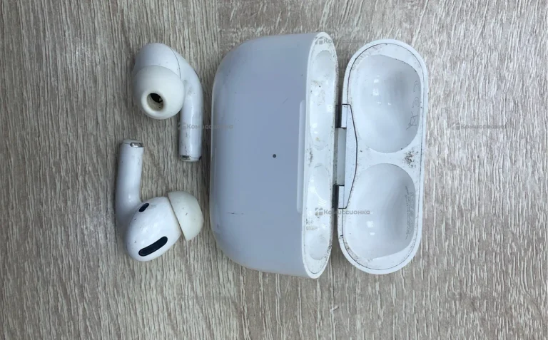 Наушники  Apple AirPods Pro