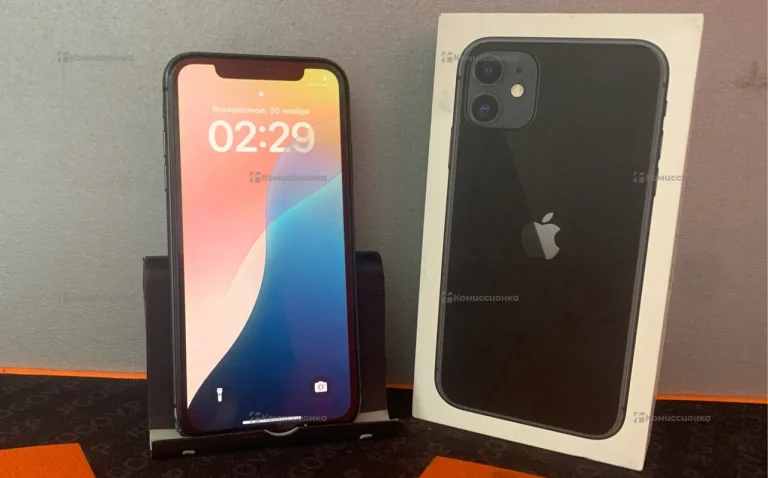 Apple iPhone 11 4/128 ГБ