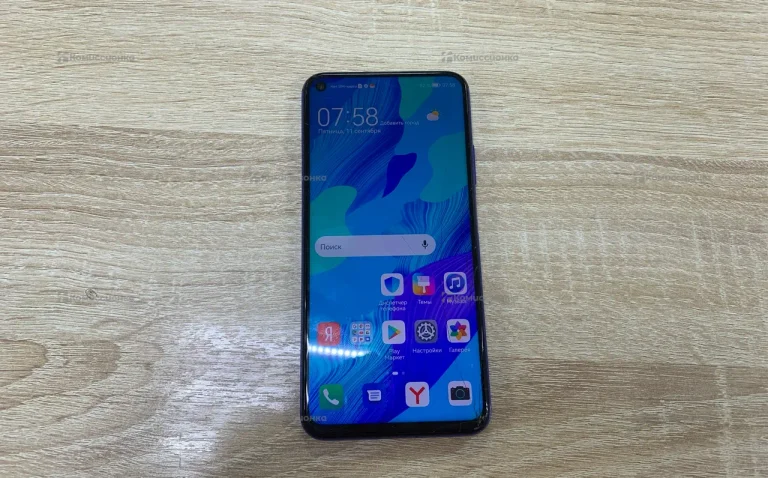 Huawei nova 5T 6/128 ГБ