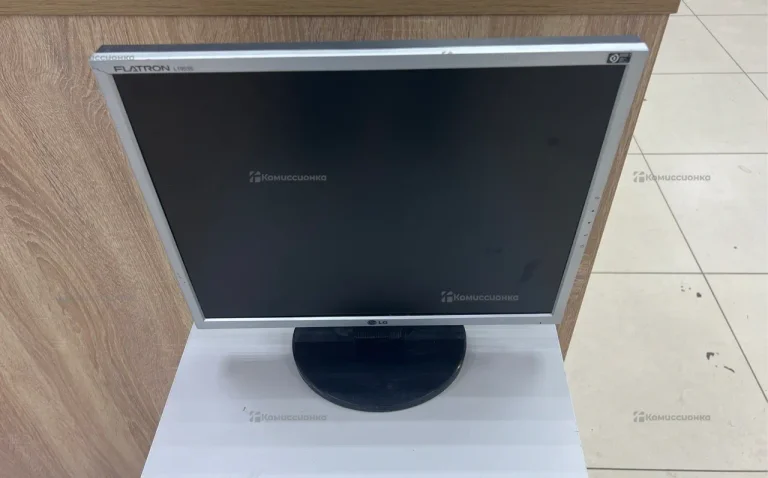Монитор LG…..